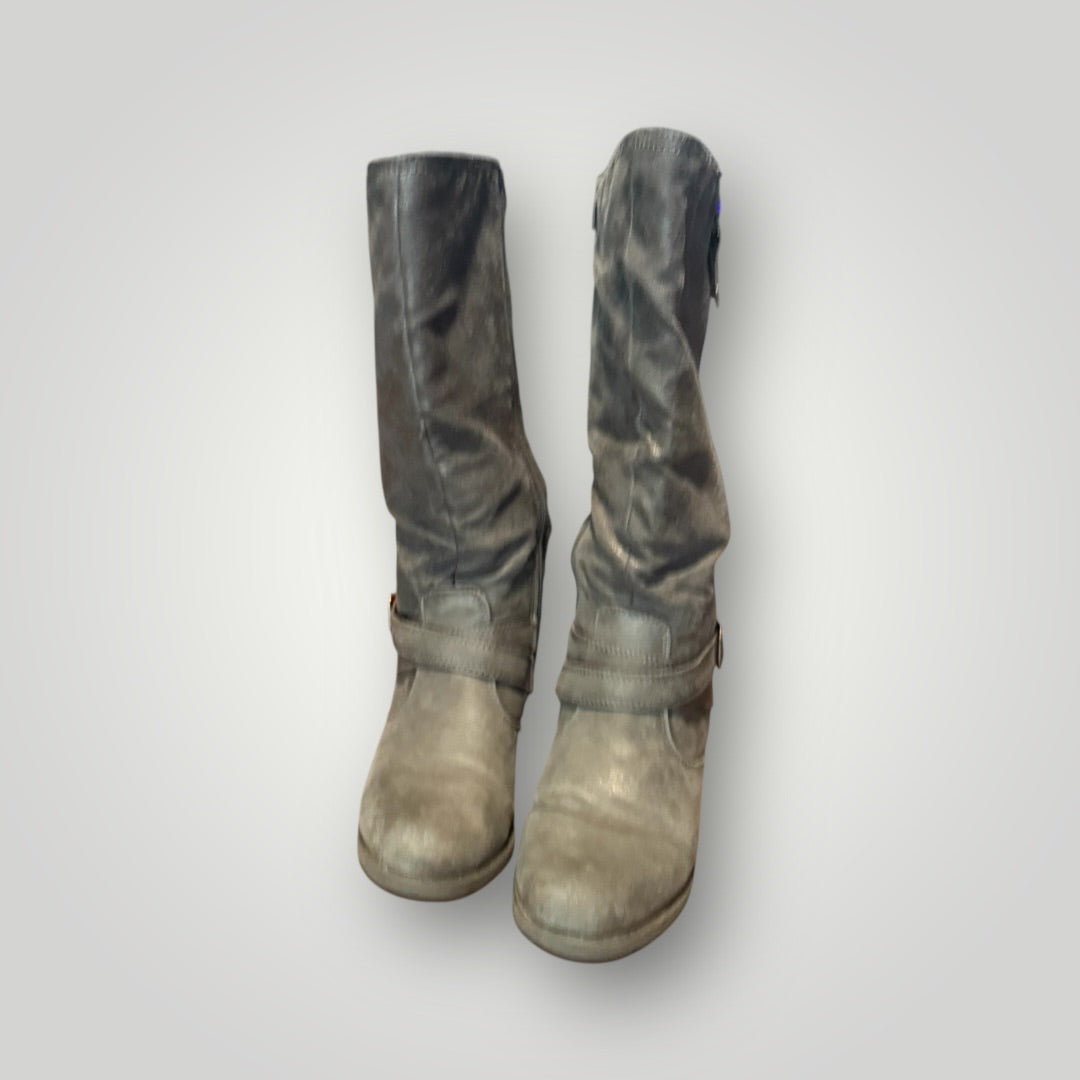 Grey No Brand Mid-Calf Buckle Boots, 7.5
